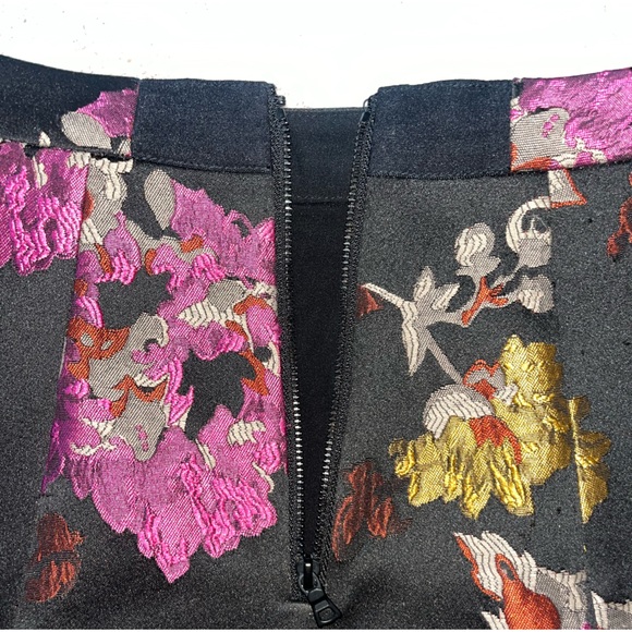 Alice + Olivia Brocade Metallic Floral Fit & Flare Skirt 🌵2 - Picture 8 of 15